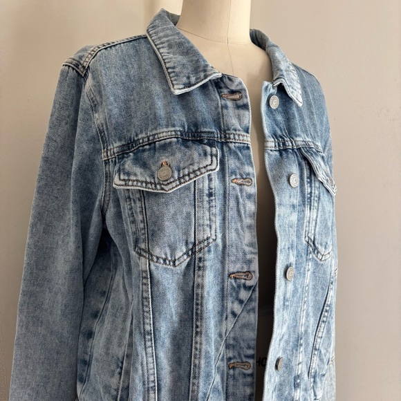 Free People Rumors Light Wash Blue Denim Jean Jacket - Picture 2 of 6